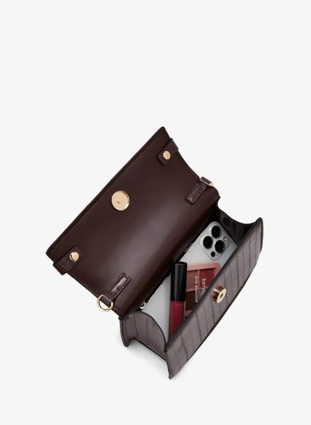 Textured Crossbody Bag With Chain Strap – صورة 7