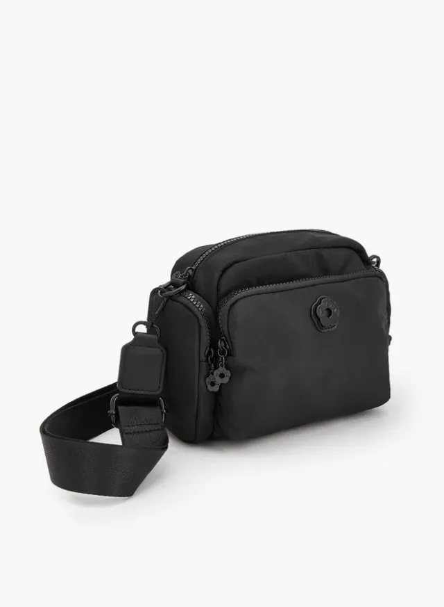 Solid Crossbody Bag With Front Utility Pocket – صورة 3