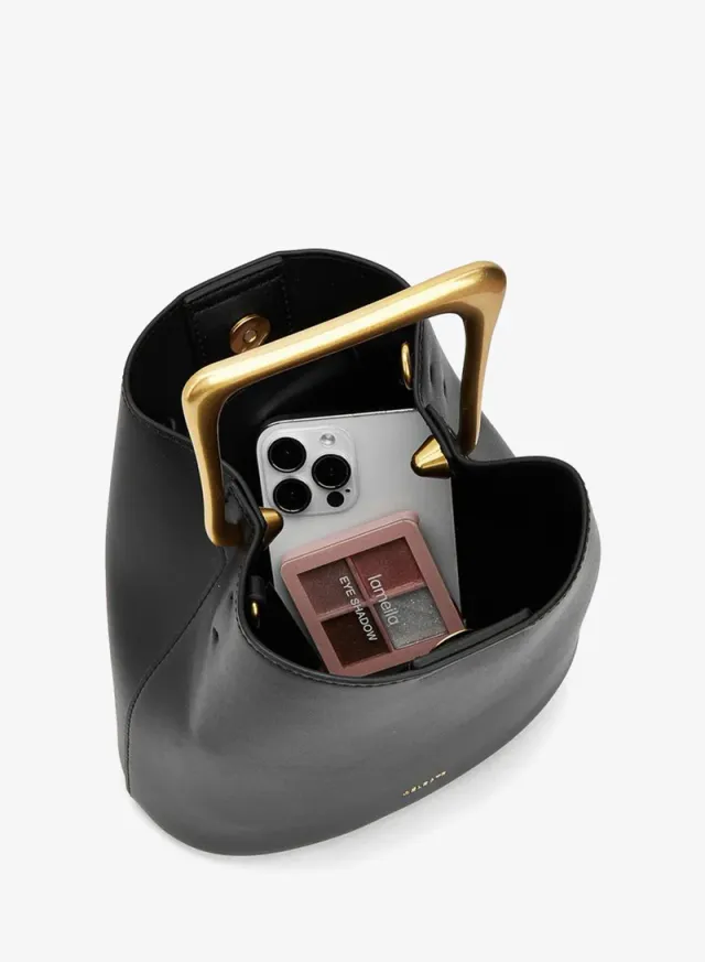 Metallic Handle Crossbody Bag With Pouch – image 7