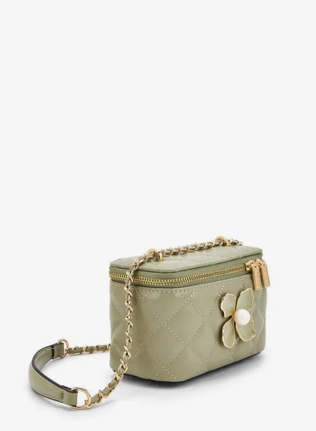 Quilted Crossbody Bag With Floral Accent – صورة 3