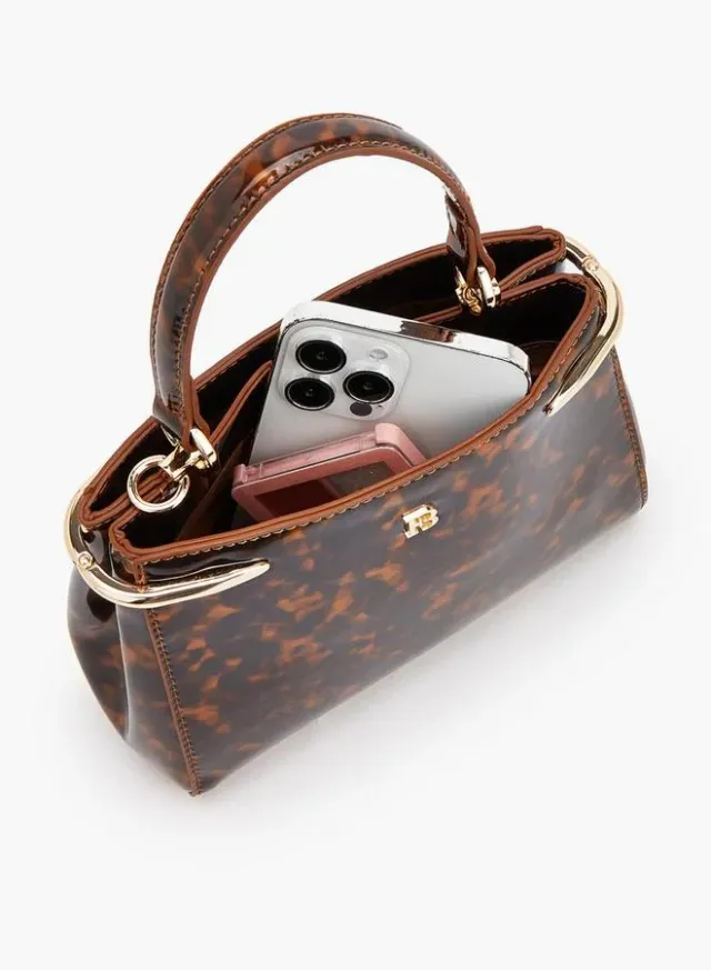 Solid Crossbody Bag With Chain Strap – image 7