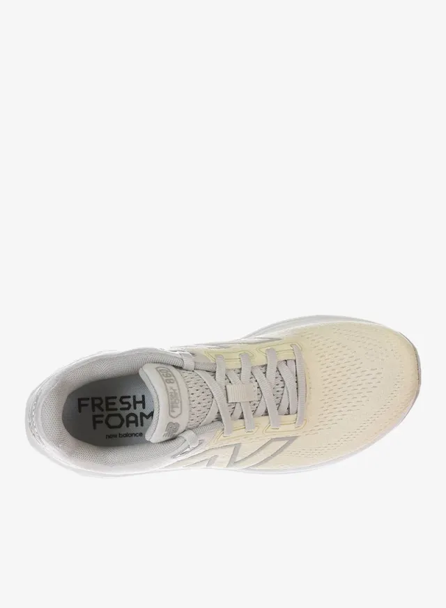 860 Running Shoes – image 4