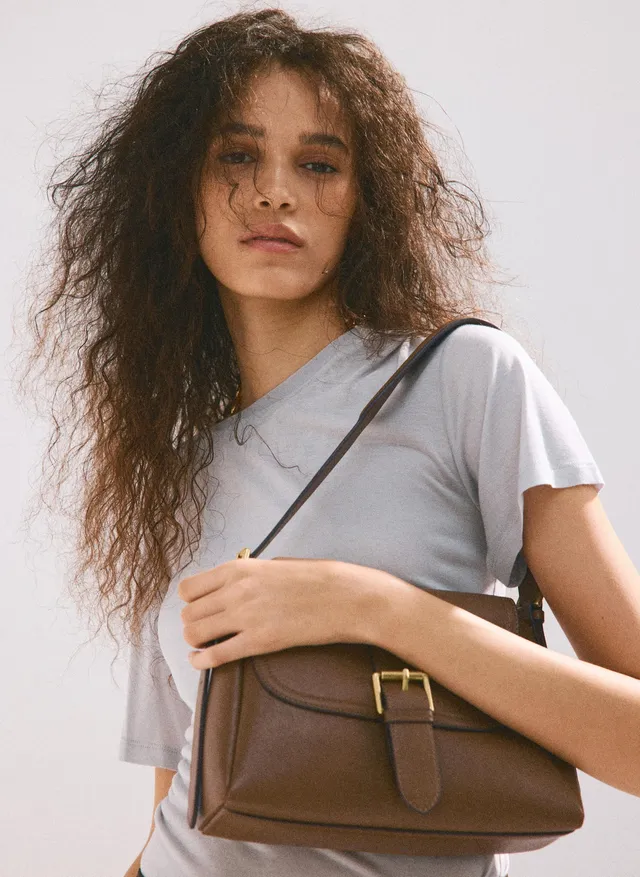 Shoulder bag with buckle – image 6