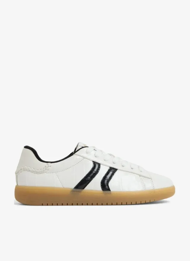 Chicsneaker2 Low Top Sneakers Black