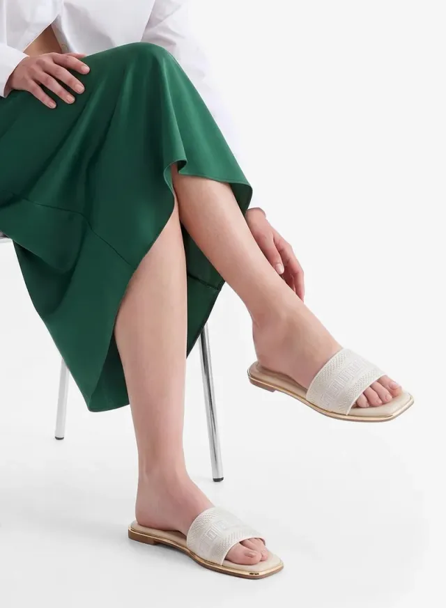 Oceania Flat Sandals Black – image 6