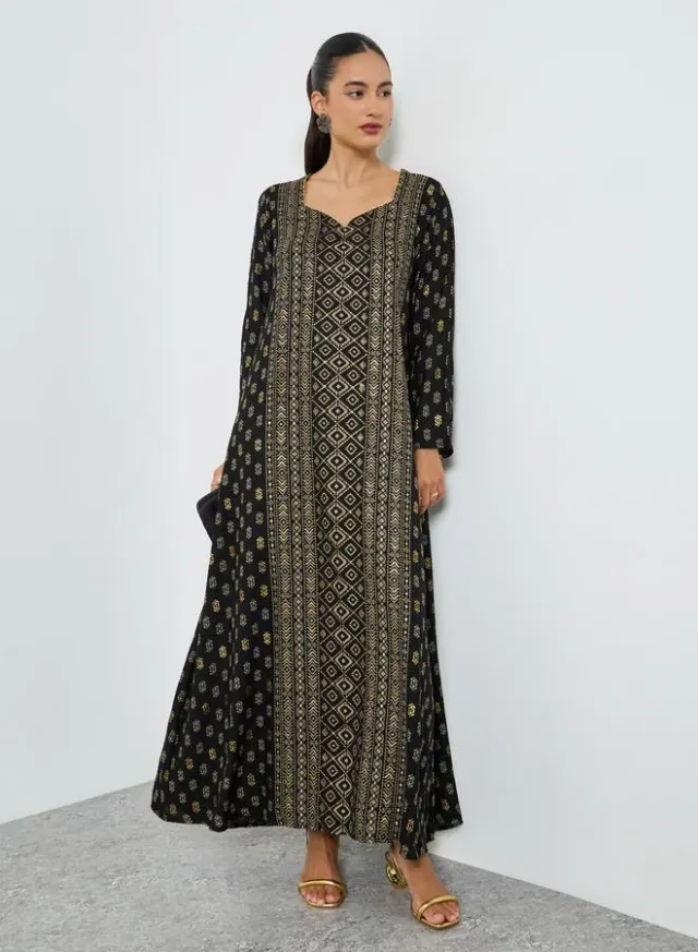 Deep Indigo Metallic Foil Print Sweetheart Neck Jalabiya Dress – image 3