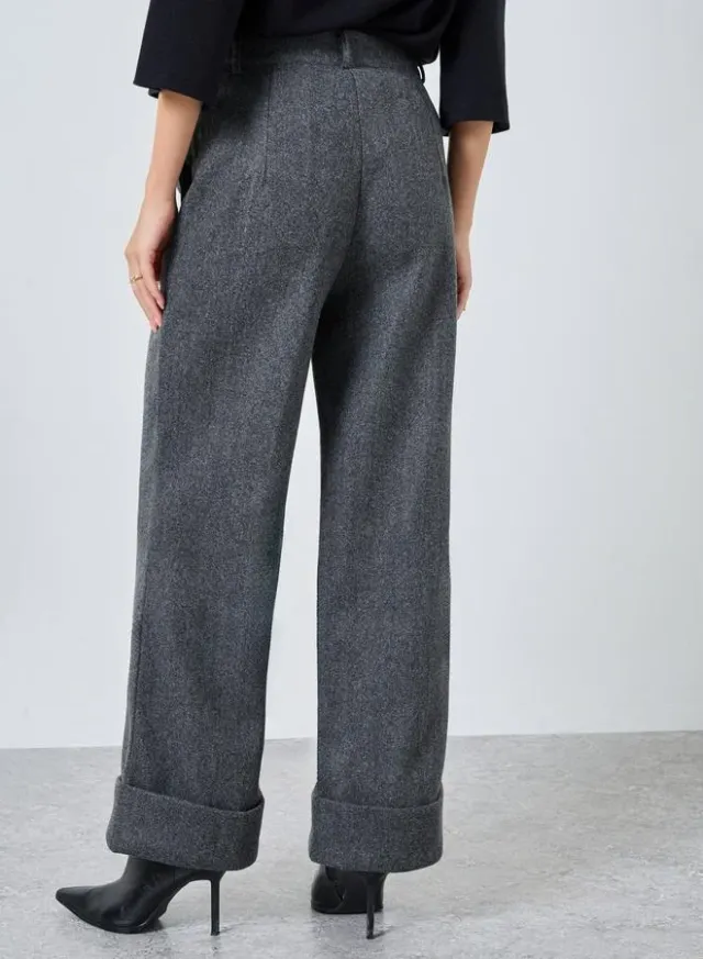 Styli Women's Black High-Rise Straight Leg Trousers – image 4