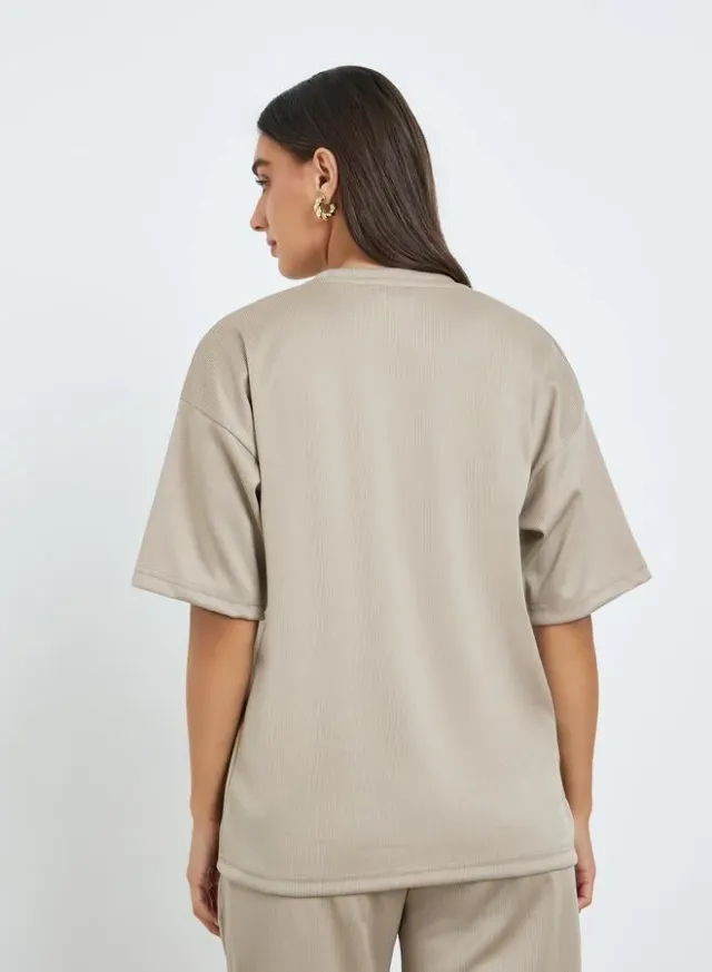 Embroidered Oversized T-Shirt Beige – image 5
