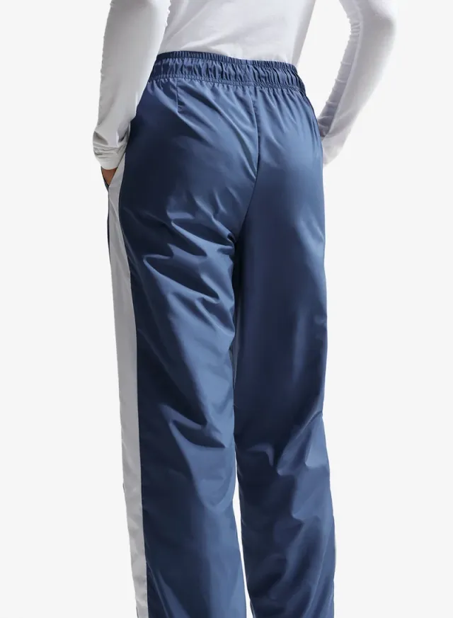 NSW Classic Open Hem Sweatpants – image 4