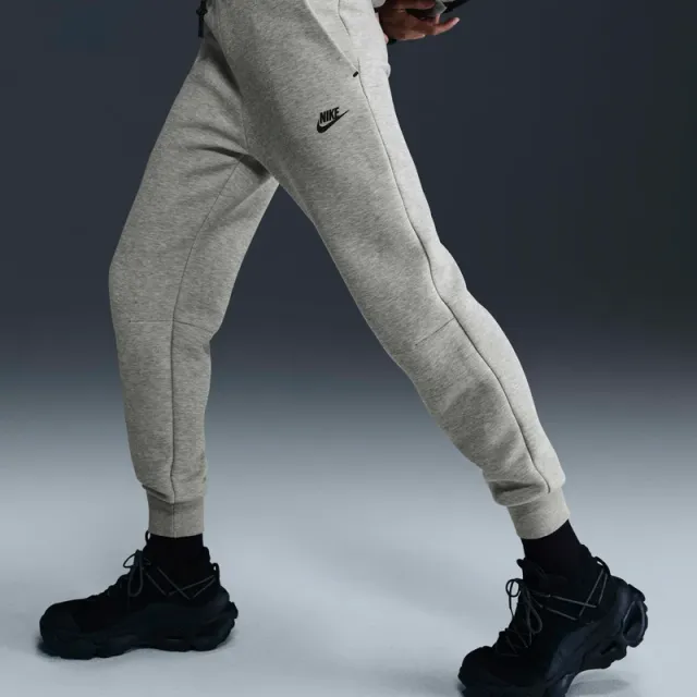 Women's Slim Fit Solid Tech Fleece Joggers with Elastic Waist and Cuffs – image 2