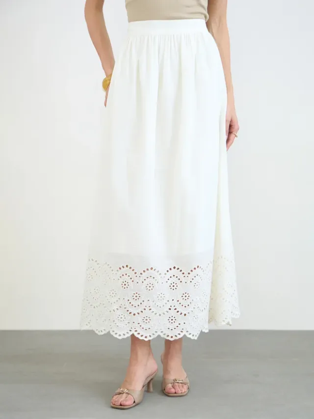 Embroidered Maxi Skirt Black – image 2