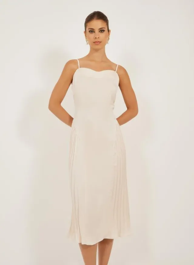 Puff Sleeves Gathered A-Line Midi Dress – image 3