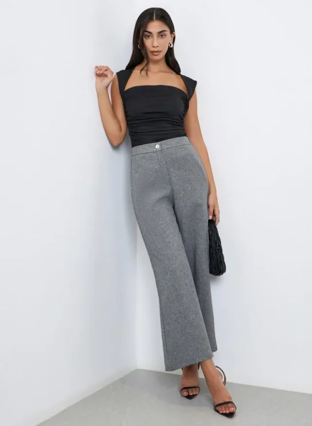 Women Pleated Wide-Leg Trousers Brown