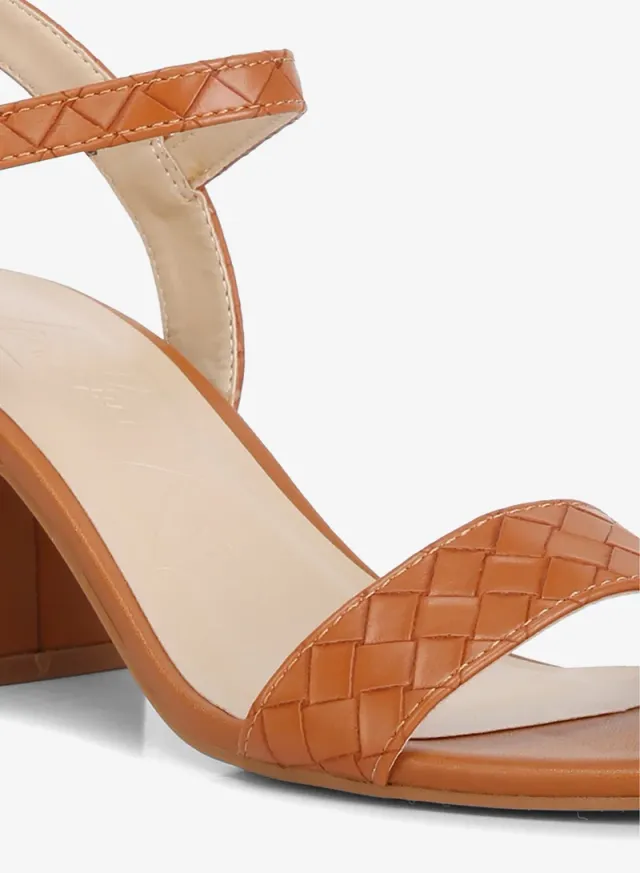 Strap Block Heel Sandals Cream – image 5