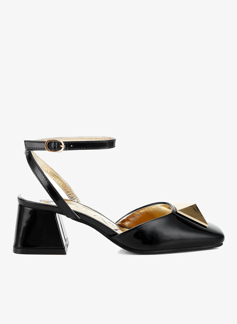 Brooch Ankle Strap Sandals Off White
