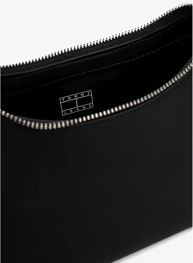 Modern Shoulder Bag – image 4