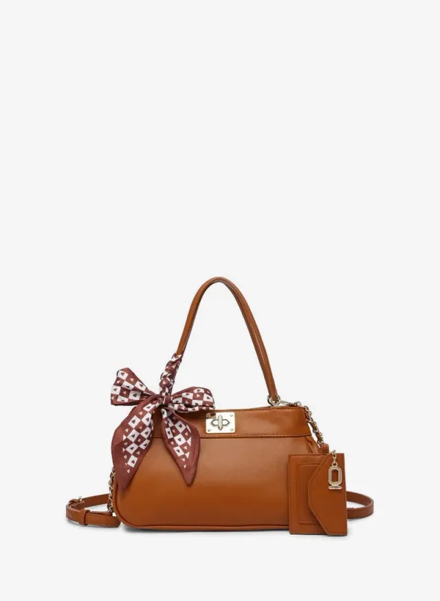Twist Shoulder Bag BD 162
