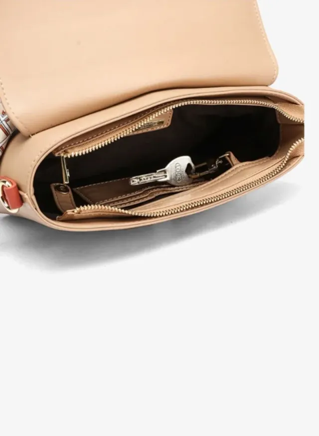 BD 121 Crossbody Shoulder Bag – image 4