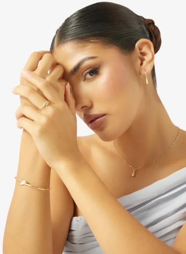 طقم مجوهرات ذهبي رقيق – صورة 7