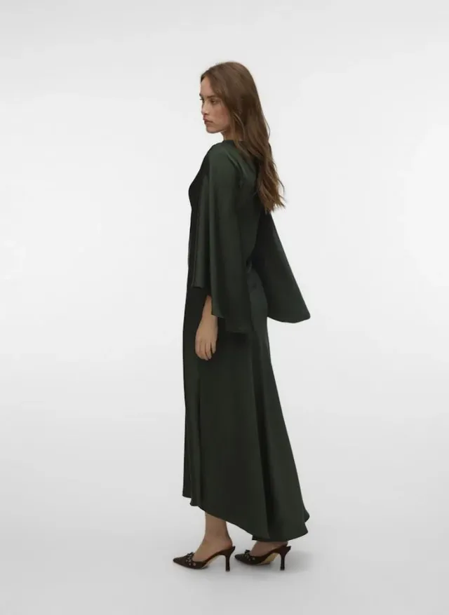 Kamile Wide Sleeve Maxi Dress – image 2