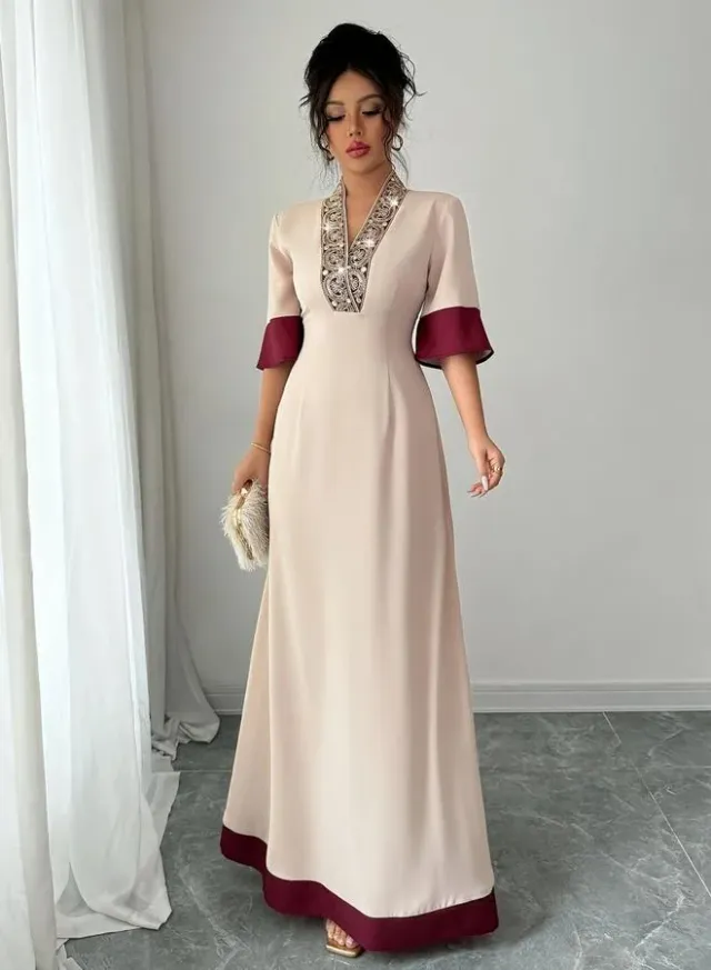 Beige Contrast Trim V Neck A-Line Maxi Dress with Embellished Detail – صورة 2