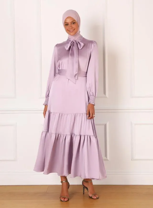 Refka by modanisa Lilac Satin Tie-Up Neck Tiered Maxi Dress