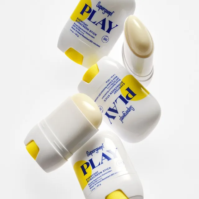 قلم بلاي إفريداي الواقي من الشمس بعامل حماية SPF50 – صورة 3