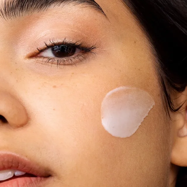 Bounce-Boosting Serum with Collagen & Peptides – image 3
