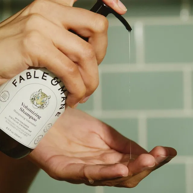 Volumizing Shampoo – image 4