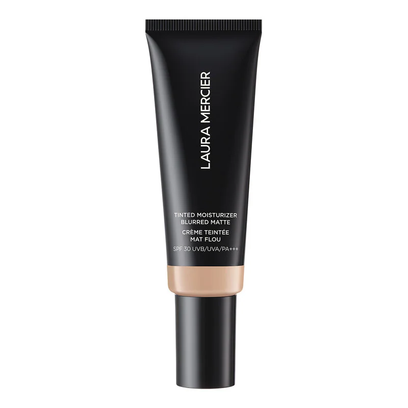 كريم ملون بتأثير مطفي ناعم ومُعامل SPF30