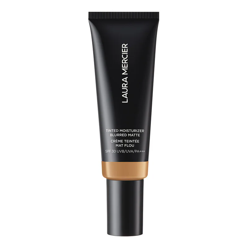 كريم ملون بتأثير مطفي ناعم ومُعامل SPF30