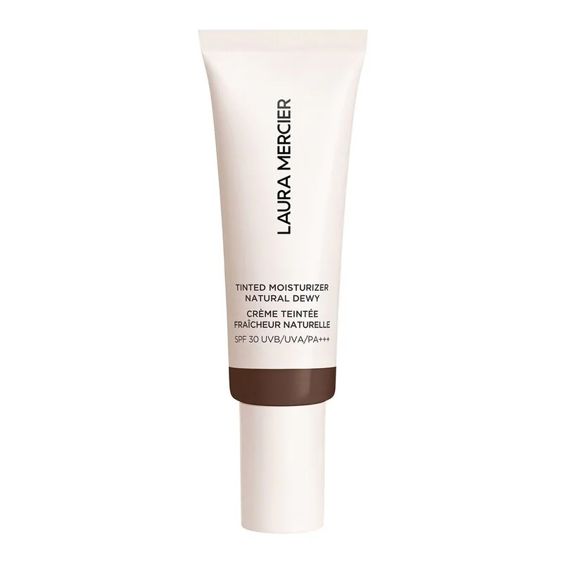 كريم ملوّن بلمسة ندية طبيعية ومعامل حماية SPF 30