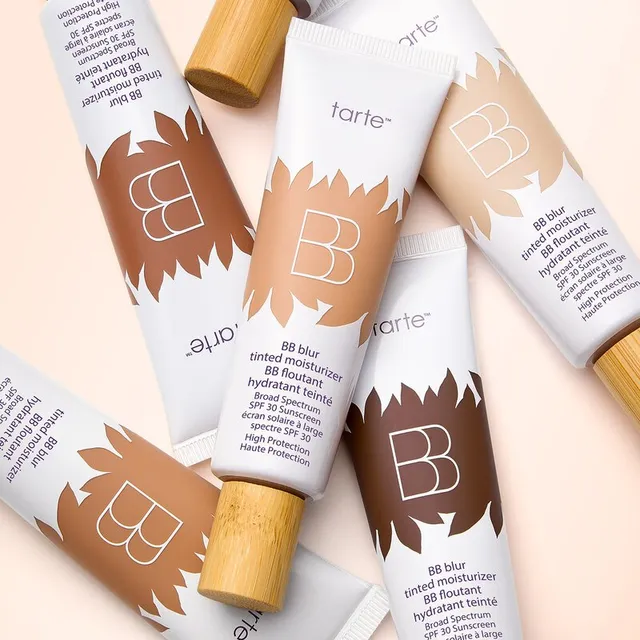 Tinted Moisturizer SPF 30 with Triple-B Complex, Medium Buildable Coverage – image 6