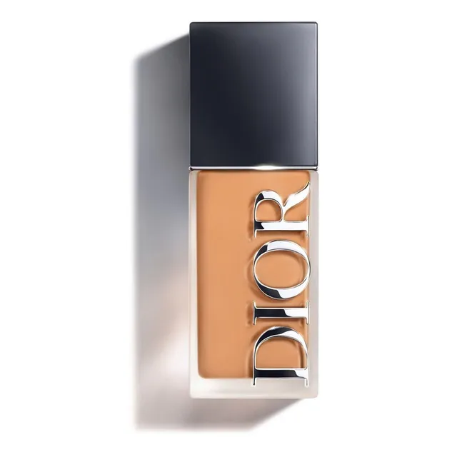 Forever Skin Wear Blurring Natural Matte 24H Wear Foundation
