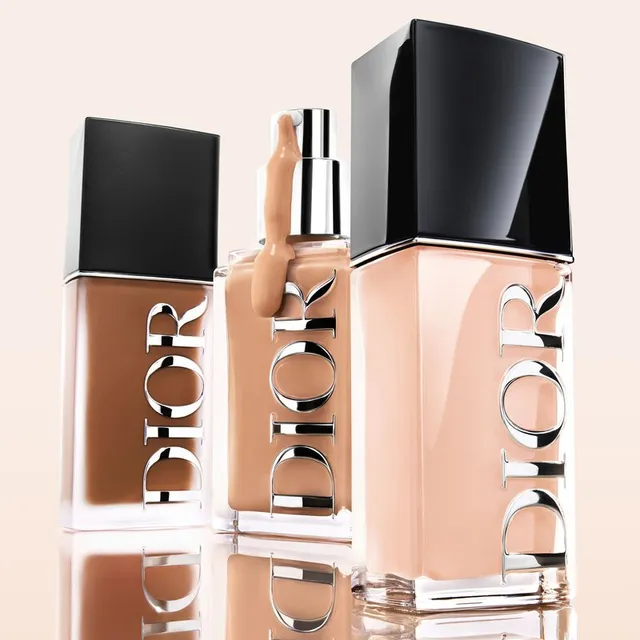 Forever Skin Wear Blurring Natural Matte 24H Wear Foundation – image 6