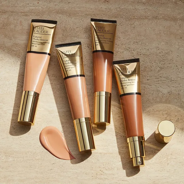 Moisturizing Foundation SPF 45 with Chia Seed Extract – image 6