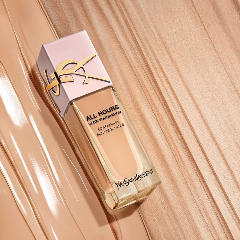 كريم أساس أول آورز جلو