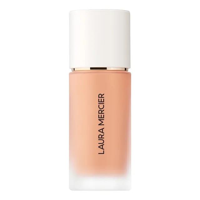Flawless Weightless Foundation