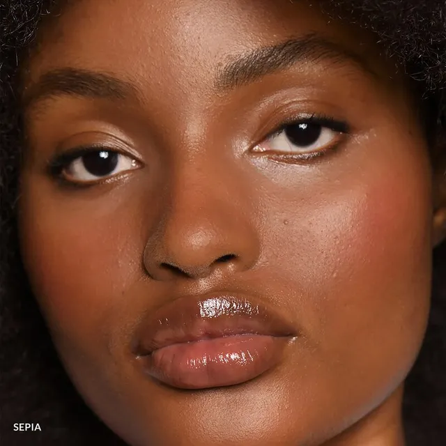 Tinted Lip Gloss – image 4