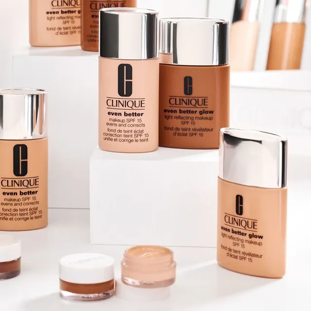 فاونديشن Even Better Makeup SPF 15 - لتوحيد لون البشرة وتصحيح العيوب – صورة 5