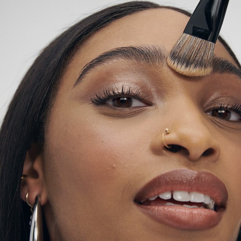 Pro Foundation Brush #47