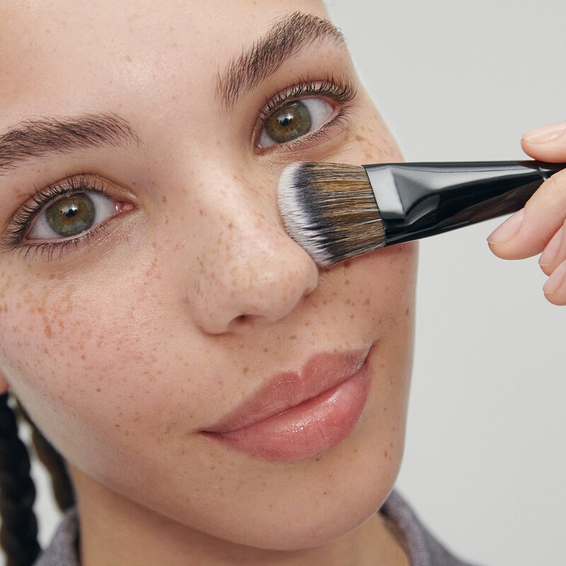 Pro Foundation Brush #47