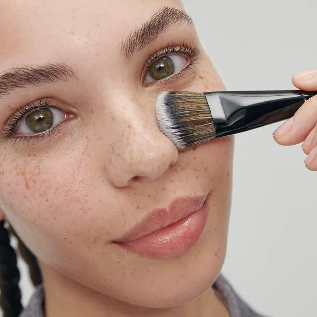 Pro Foundation Brush #47 – image 3