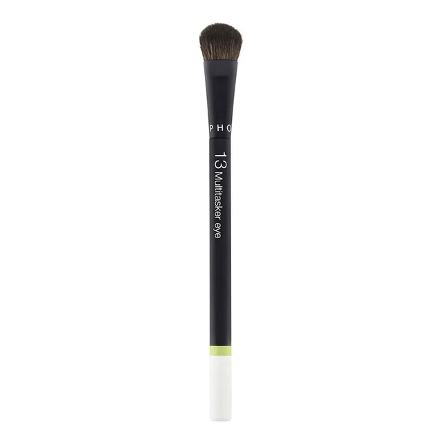13 The Multitasker Eye Brush - Mistake-Proof Eye Application In Half The Time