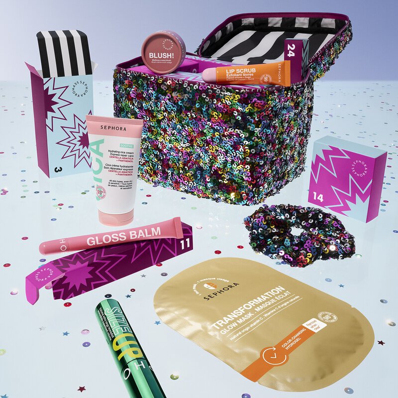 تقويم العطلات الفاخر يضم 24 مفاجأة داخل حقيبة زينة