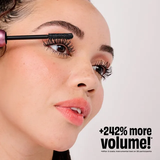 Badgal Bounce Voluminizing Mascara – image 4
