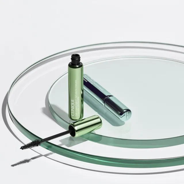 High Impact High-Fi™ Waterproof Full Volume Mascara – image 6