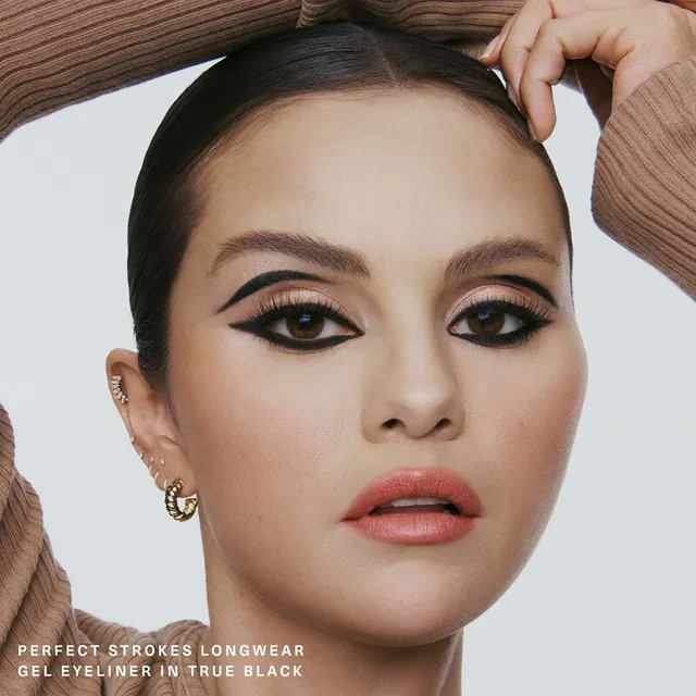 Perfect Strokes Gel Eyeliner – image 3