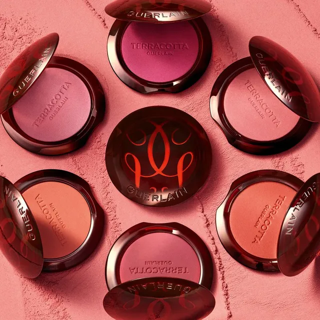 Terracotta Blush - The healthy glow powder blush – image 6