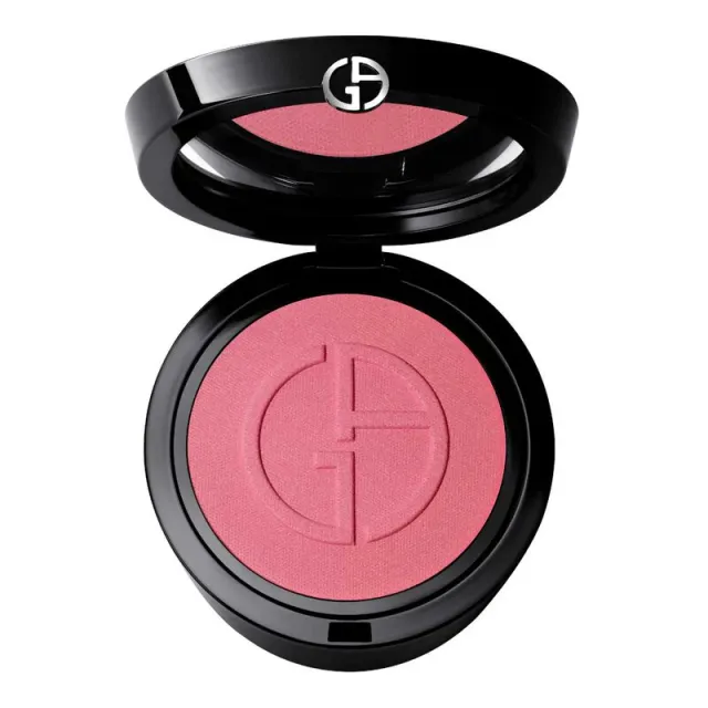 Luminous Silk Glow Blush